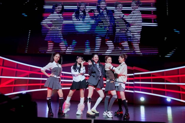 KARA's 15th debut anniversary Japanese fan meeting was successfully completed.