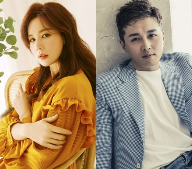 Park Si-eun and Jin Tae-hyun sign a third contract renewal with Mada Entertainment