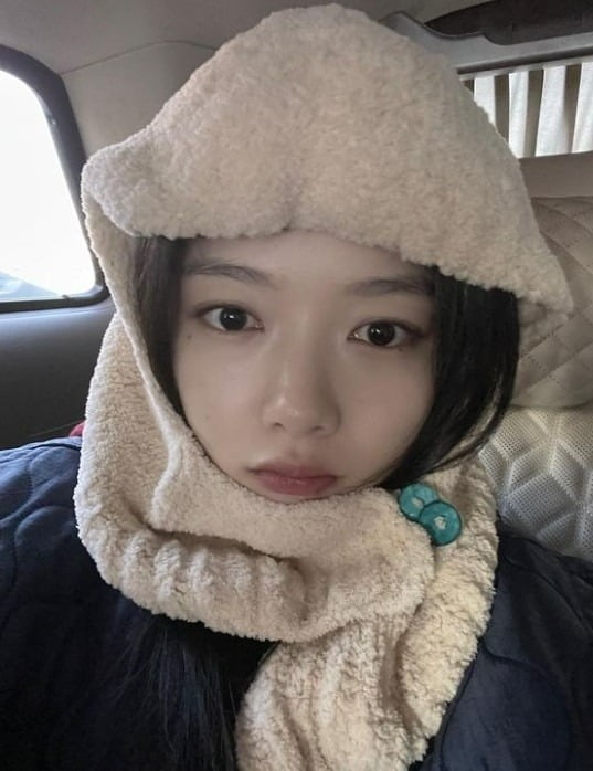 Kim Yoo-jung, 'pure white beauty' revealed on a snowy winter day
