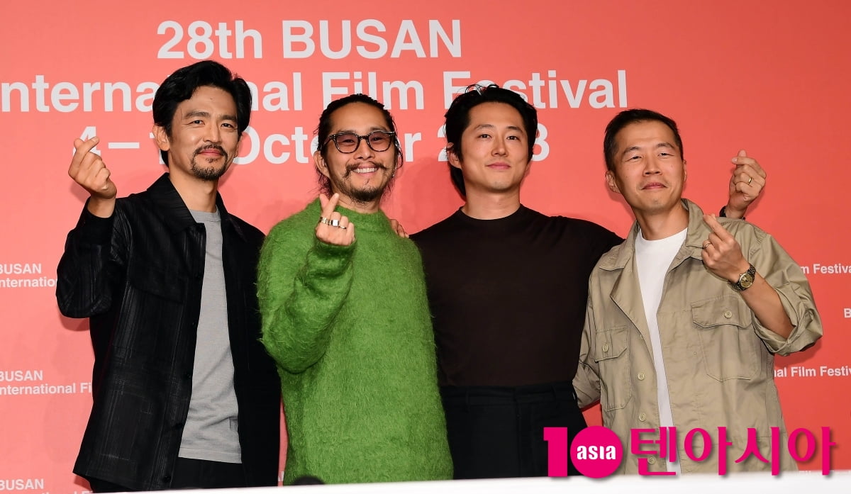 '영화♥' 윤여정·송중기·한효주→'韓♥' 주윤발·판빙빙, 국내외★ 소통 풍성 [28th BIFF 결산]