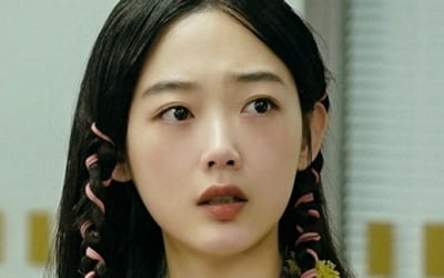이유미, 옹성우와 불꽃 눈싸움…기묘한 소지품에 영탁 당황('힘쎈여자 강남순')
