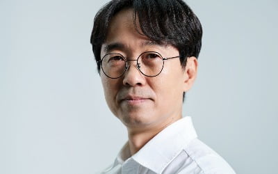 '오픈 더 도어' 장항준 감독, "한국영화 위기, 창작자들은 계속 만들어야" [인터뷰③]