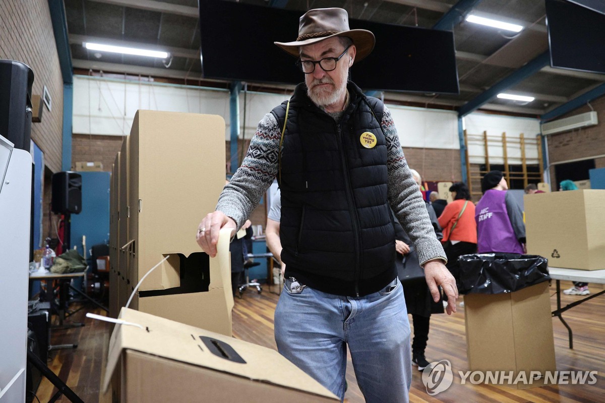 호주, '원주민이 최초의 국민' 헌법개정 찬반투표 시작