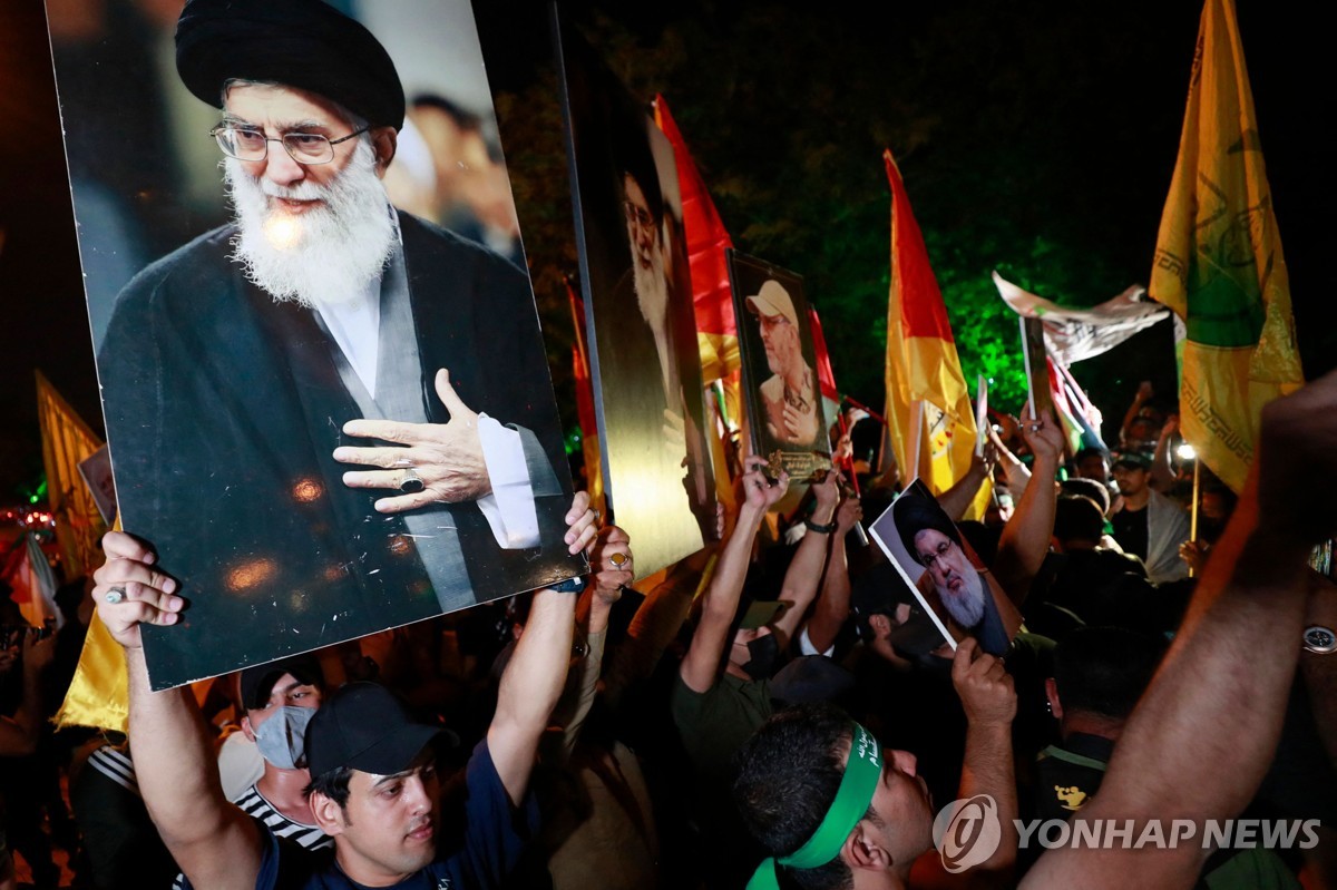 "이란, 헤즈볼라에 이스라엘 국경넘는 '제한적 공격' 허용"