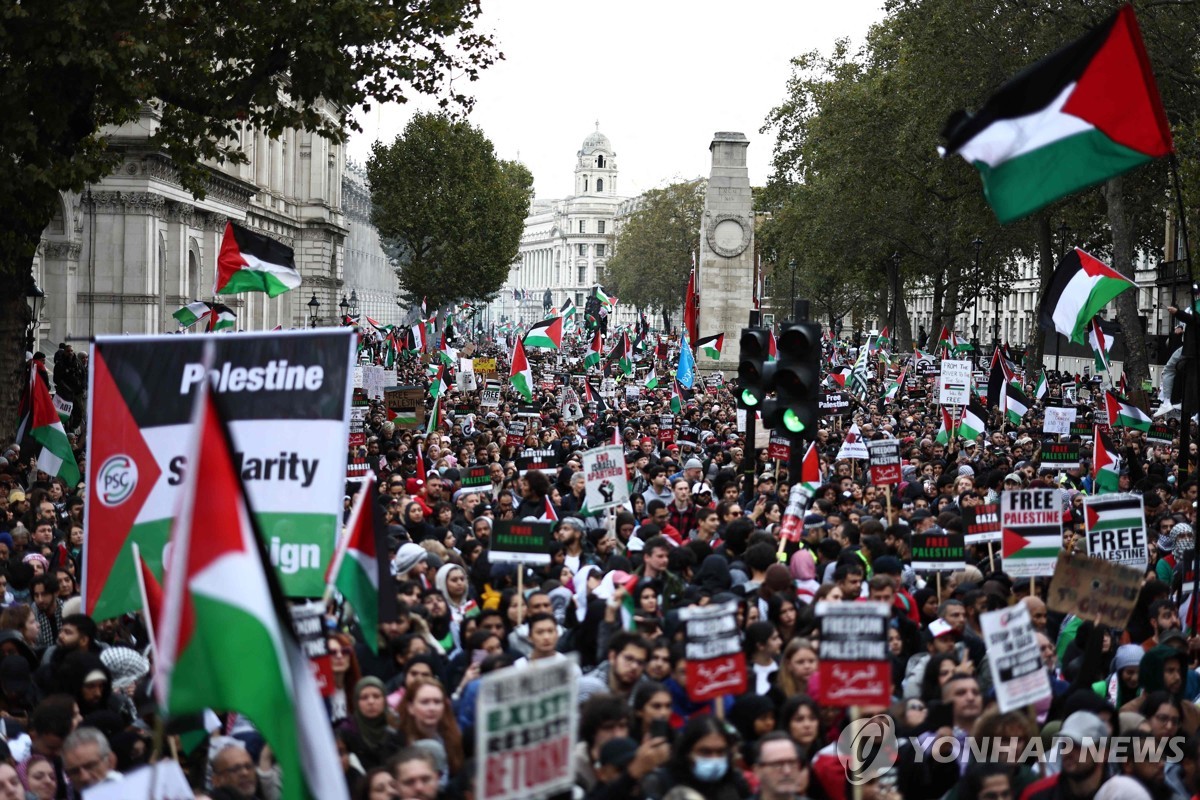 [이·팔 전쟁] 런던서 10만명 친팔레스타인 시위…'지하드' 구호 논란