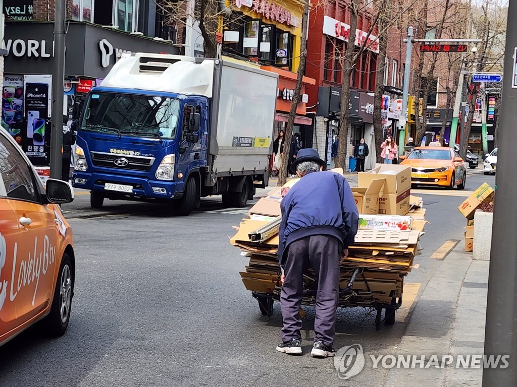 '더받는' 시나리오도 추가…백화점식 꽁 머니 카지노 보고서에 개혁 안갯속