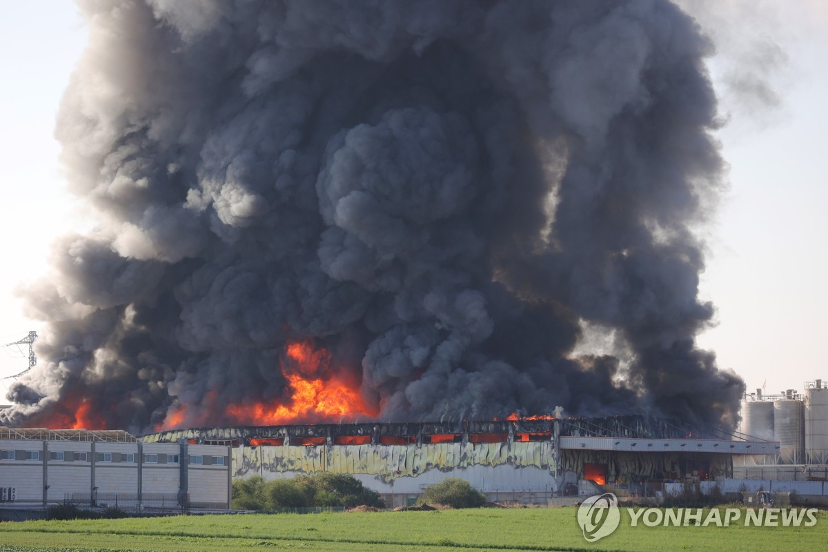 하마스, 이스라엘에 대대적 공세…이스라엘 "전쟁상황" 보복예고(종합)