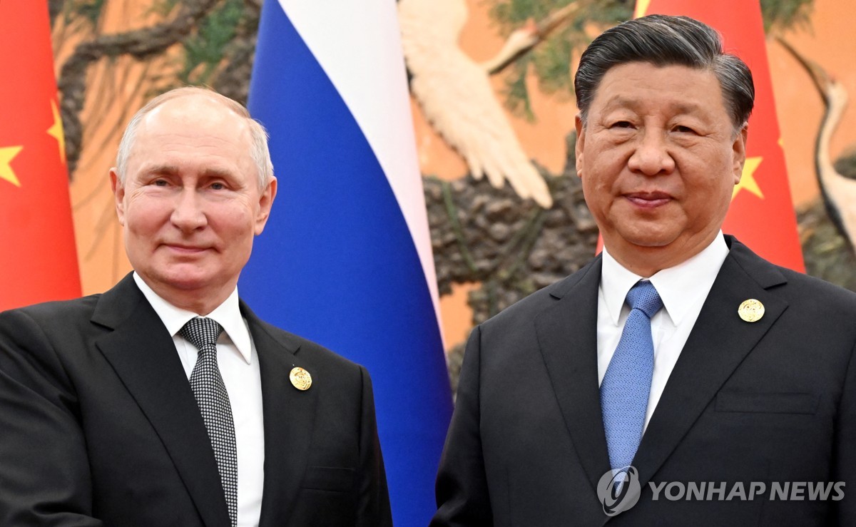 '친구' 시진핑 힘 받은 푸틴, 방중 계기로 국제 보폭 넓혀