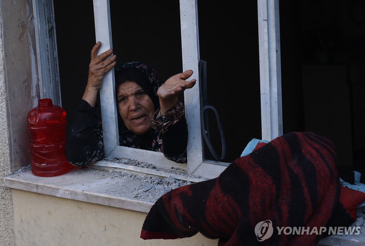 [이·팔 전쟁] 카지노 룰렛, 19일간 가자지구 공습 7000건…사상 최다