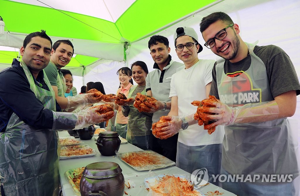 지역 문화재 활용한 울주군 '외고산 옹기장' 프로그램 인기