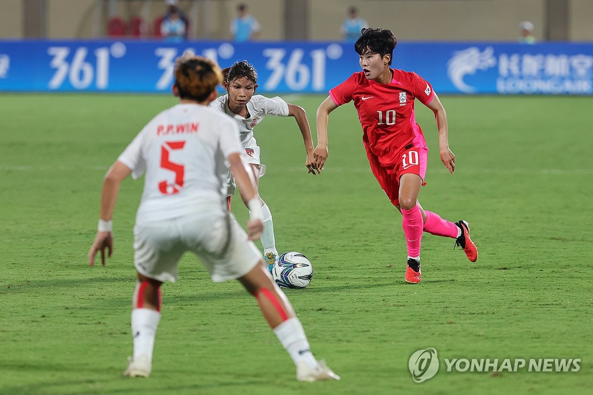 페어·천가람 해트트릭 폭발…여자축구 벨호, 태국에 10-1 대승