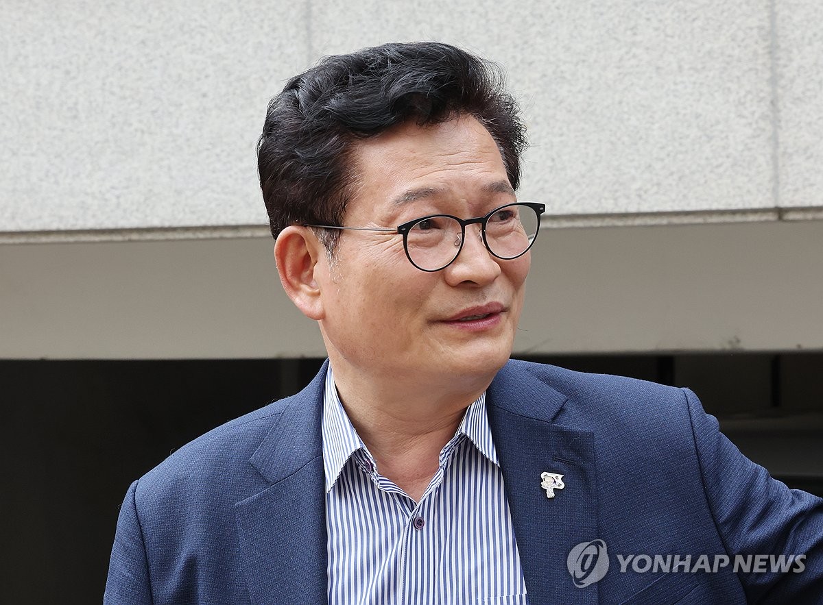 송영길 뇌물 의혹 조준한 검찰…'고교 동창' 역할 추적