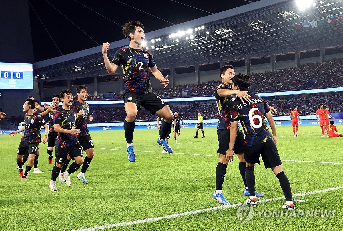 [아시안게임] 중국 관중 침묵시킨 '송곳 프리킥'…홍현석 "도서관 같던데요"(종합)