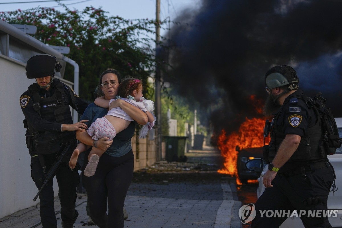 이스라엘-팔레스타인 사망자 1천300명 육박…지상전 일촉즉발