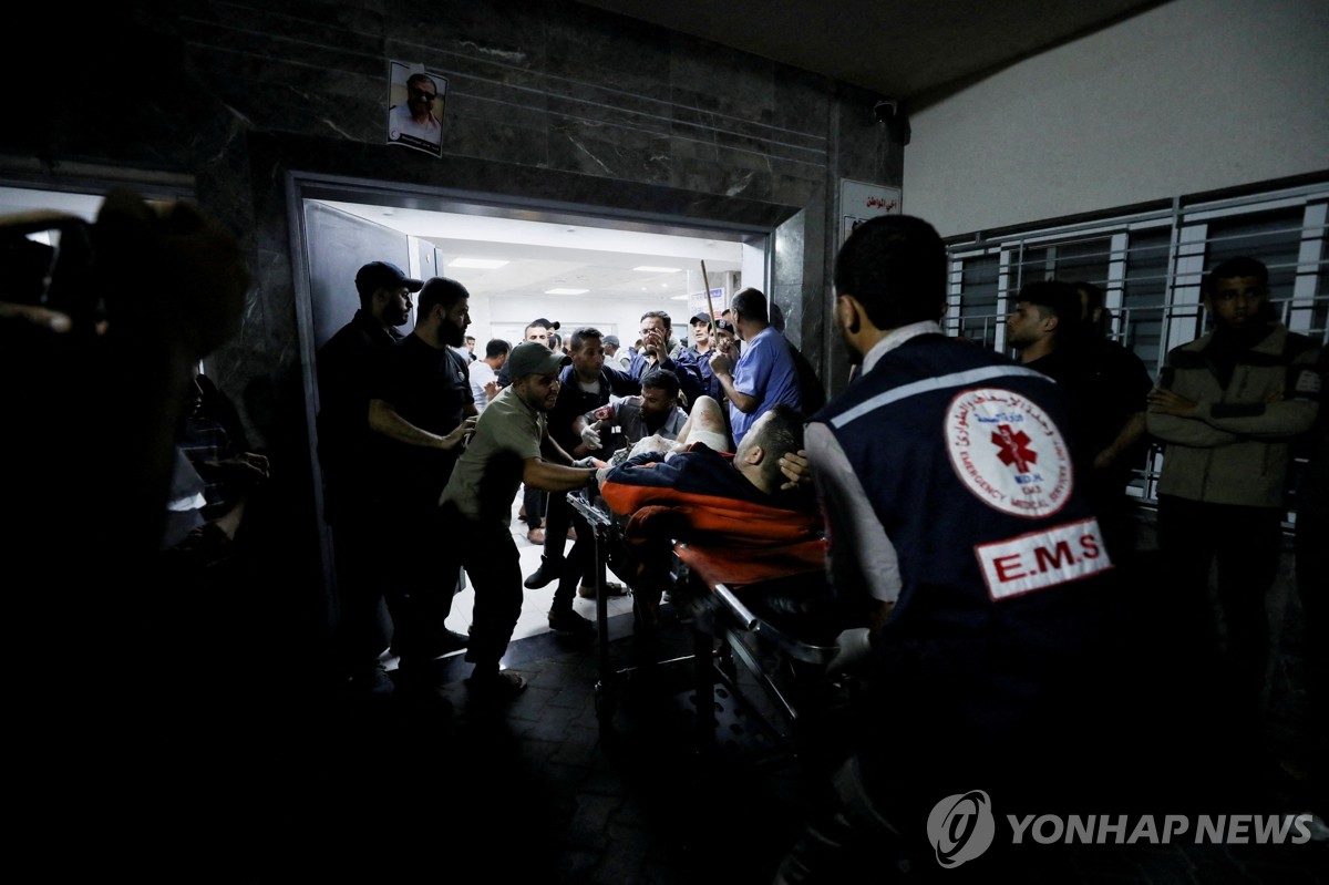 가자지구 병원 피폭, 최소 500명 사망…격랑 빠진 이·팔 전쟁(종합)