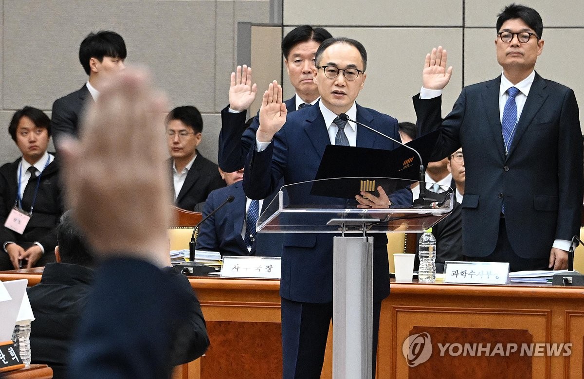 李수사 비판에 검찰총장 "文도 살아있는 수사 못 말린다 말해"(종합)