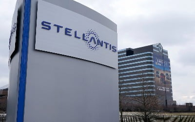 스텔란티스, 中 EV업체 지분 투자로 중국시장 진출