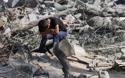 [속보] 가자 보건부 "병원 폭발로 팔레스타인 주민 471명 사망"