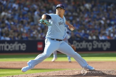 류현진, 정규시즌 최종전 3이닝 7피안타 2실점 '4패 위기'