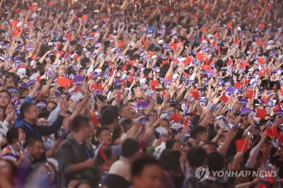 [아시안게임] 中선수단장 "전반부 좋은 성적…金 180개 초과 예상"
