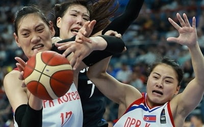 [오늘의 아시안게임] 여자 농구, 동메달 놓고 '2차 남북대결'