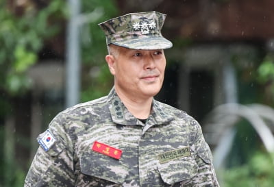 [속보] 군검찰, '항명 혐의' 해병대 전 수사단장 불구속 기소