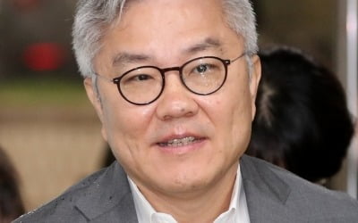 [속보] 민주, '암컷 발언' 최강욱에 '당원자격 6개월 정지' 징계