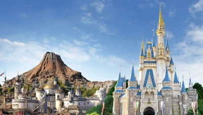 "미국과 다르다"…일본 디즈니랜드, 사상 최고 실적 경신