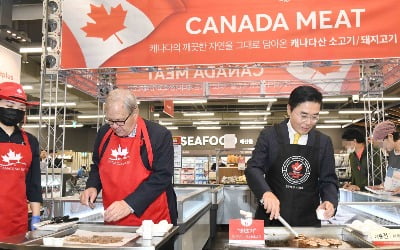 [포토] 캐나다 농업농식품부 장관, 홈플러스 메가푸드마켓 방문