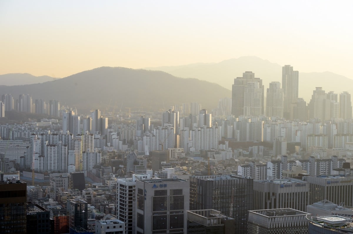 서울 강남구 일대 아파트의 모습. 한경DB