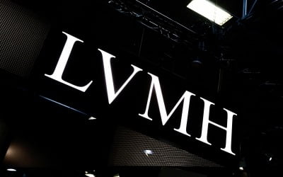 "안경테 가격만 80만원"…LVMH, 美안경브랜드 인수한 이유