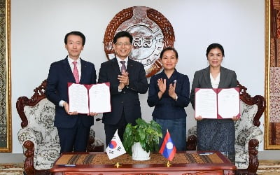 빈대인 BNK금융 회장, 캄보디아 등 동남아 3국 영업현장 점검