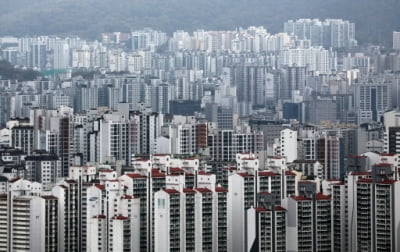 "집 보러 오는 사람이 없어요"…로열층 급매도 안 팔린다