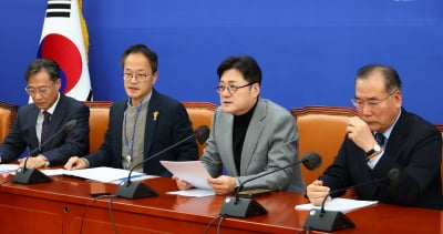 민주당, 탄핵 대상 또 헷갈렸나…이번엔 '검찰총장 탄핵' 소동