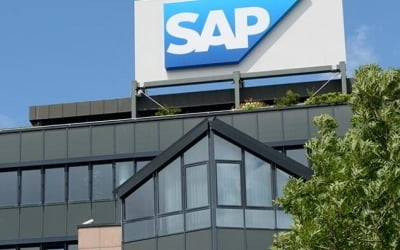 공룡의 운명 따를뻔한 SAP, 주가 40% 급반등 '테크주' 반열 [글로벌 종목탐구]