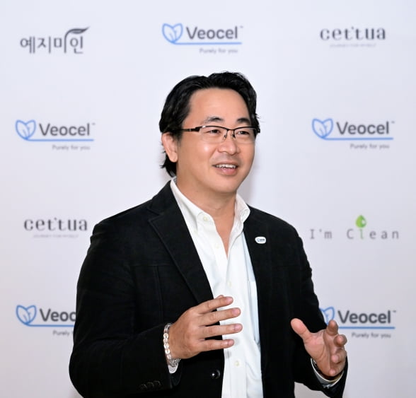 스티븐 차이(Steven Tsai) 렌징그룹 부직포사업부 아시아 영업 마케팅 이사
