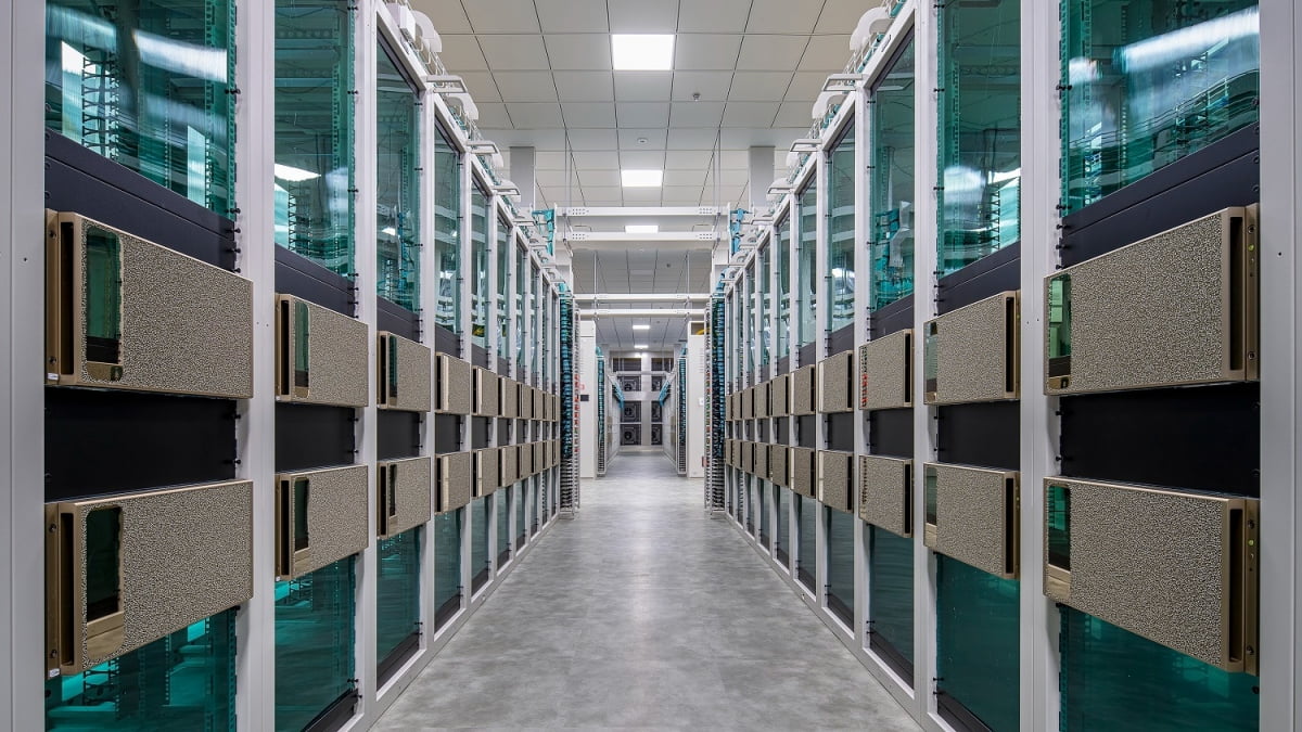 네이버 데이터센터 '각 세종' 서버실에 슈퍼컴퓨터 '세종'이 들어가 있다. 네이버클라우드 제공