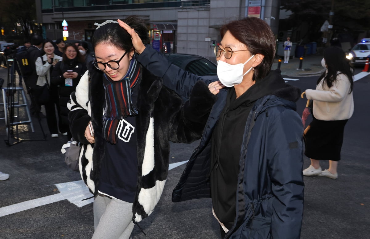 [포토] 오늘은 수능 보는 날~!