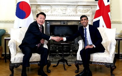 韓·英, 경제금융·공급망 협의체 가동