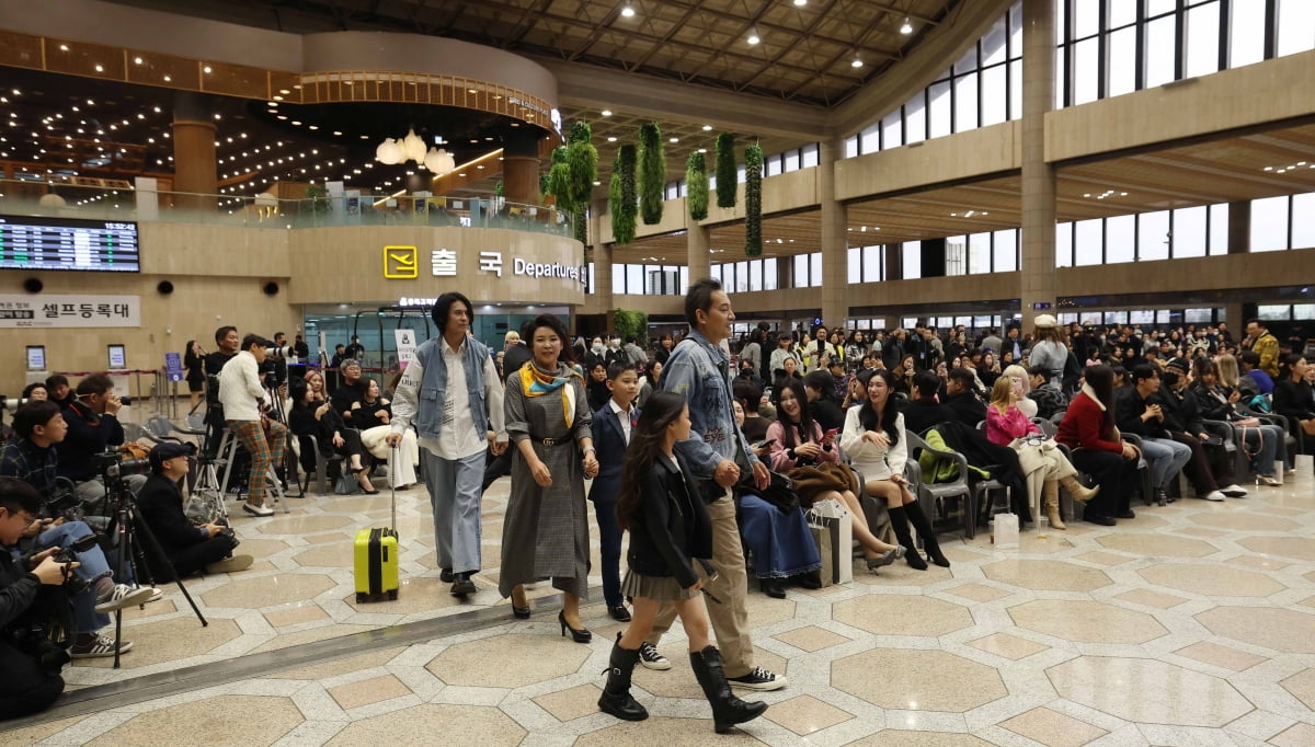 [포토] 'K-365 패션쇼 in 김포공항'