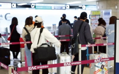 엔저에 日여행 급증…관광객 3명 중 1명이 한국인