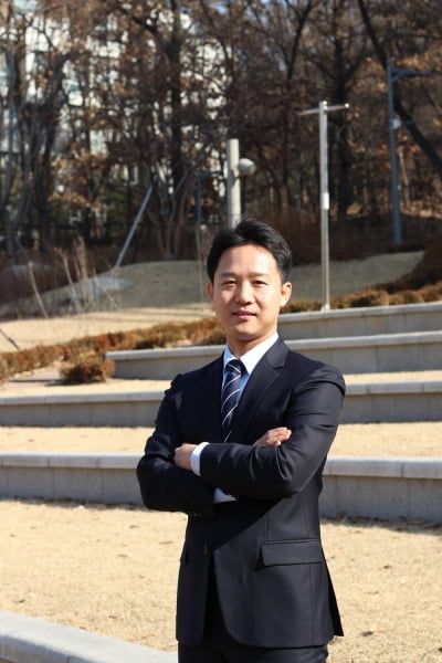 [2023 서울시립대학교 캠퍼스타운 스타트업 CEO] 투명 신경 전극 연구개발 및 판매하는 스타트업 ‘트랜스바이오랩’