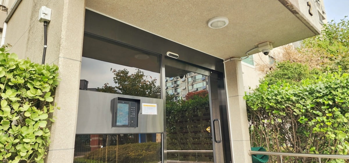 ‘휘경베스트빌현대아파트’ 띵동이 설치된 모습