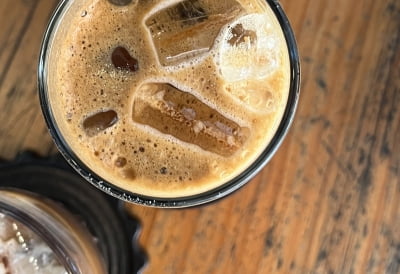 '할매 입맛' 겨냥한 커피, 출시 두 달 만에 270만 잔 팔렸다