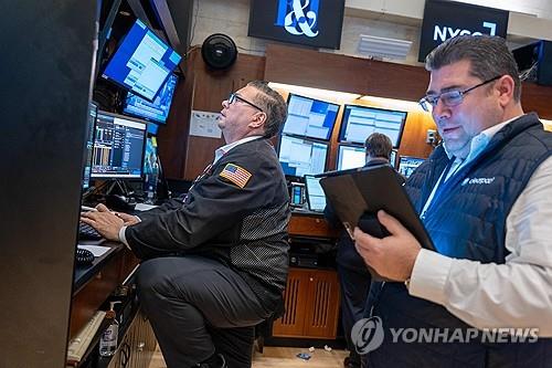 "월가 심리지표, S&P 500 내년 16% ↑"…공매도 투자도 '주춤'