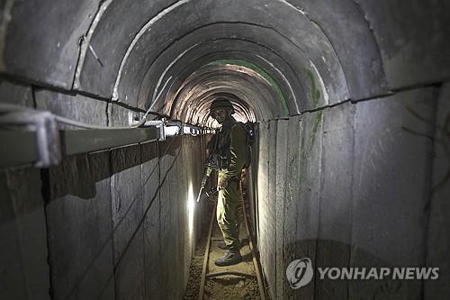 [이·팔 전쟁] 이스라엘군, 가자 통제지역 하마스 터널 파괴 개시