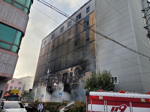 경북 구미 병원 화재 3시간 반 만에 꺼져…38명 경상(종합2보)