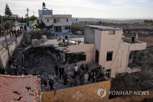 서안지구도 사실상 봉쇄 "팔 주민, 40일간 학교·직장 못 가"