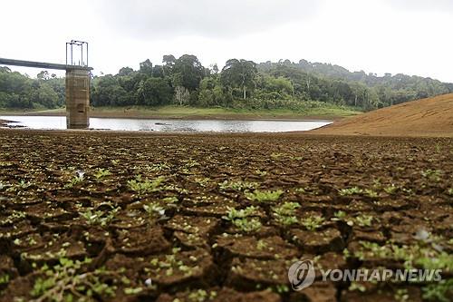 마실 물조차 없다…최악의 가뭄 덮친 프랑스령 마요트섬