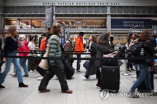 "美추수감사절 열차이용객, 팬데믹 이전 수준 상회할듯"